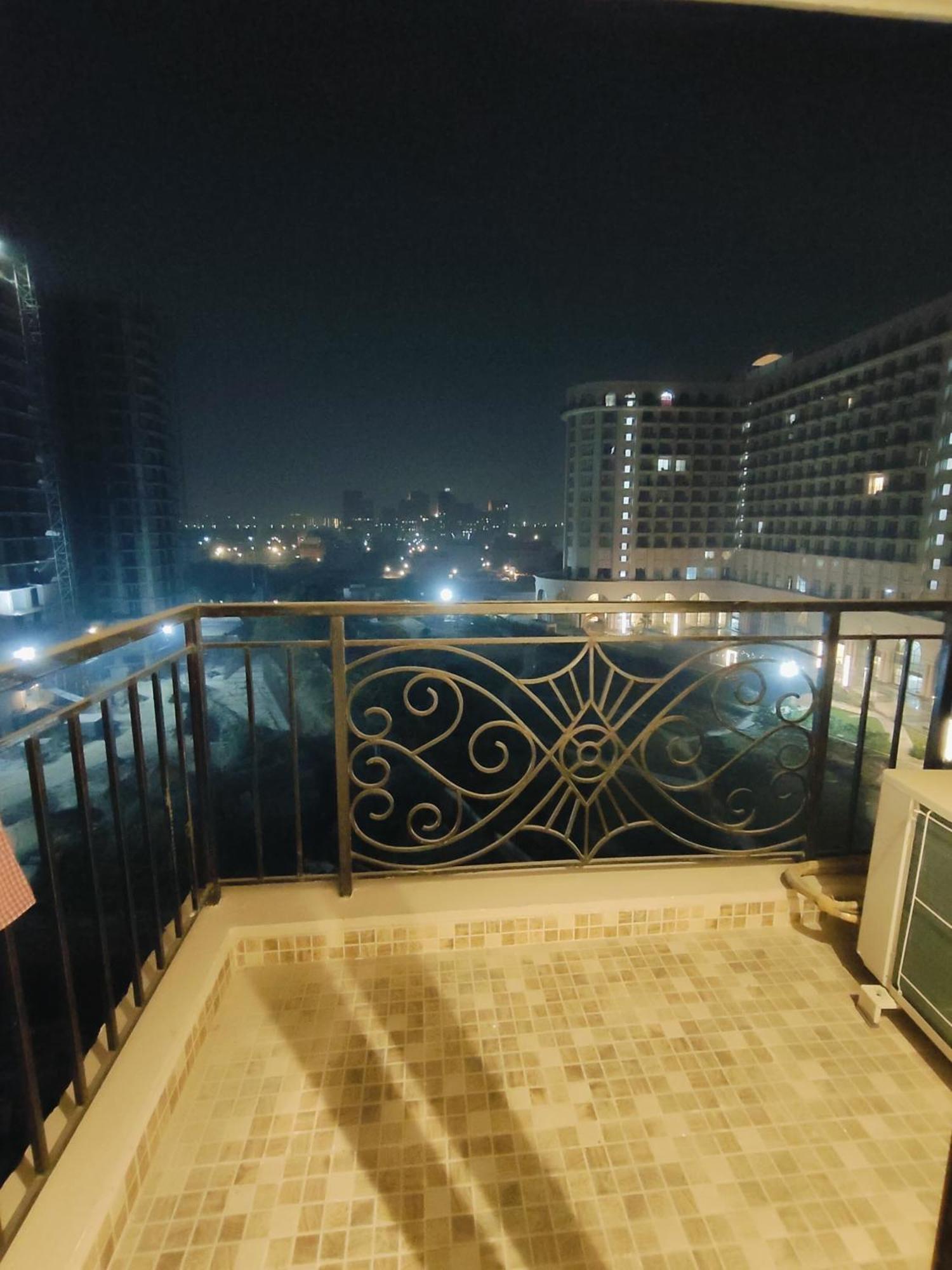 Hotel Maple Tree - Near Ekana Cricket Stadium - לקנאו מראה חיצוני תמונה